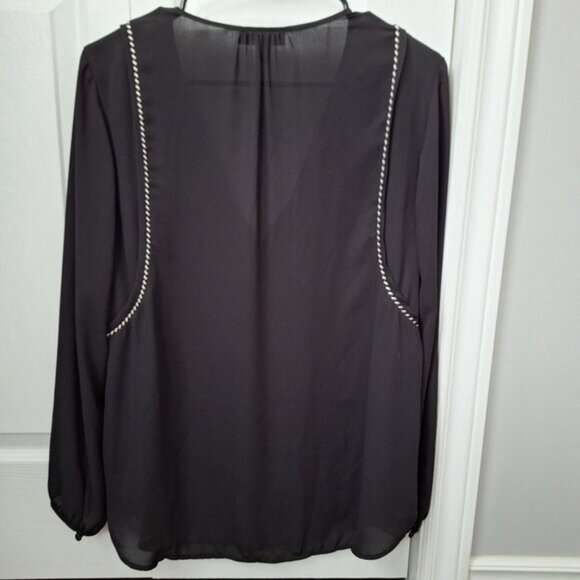 J Crew Black V-Neck Top - Picture 2 of 6